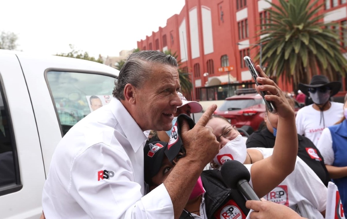 Alfredo Adame participó en el cierre de campaña de RSP. | Octavio Hoyos