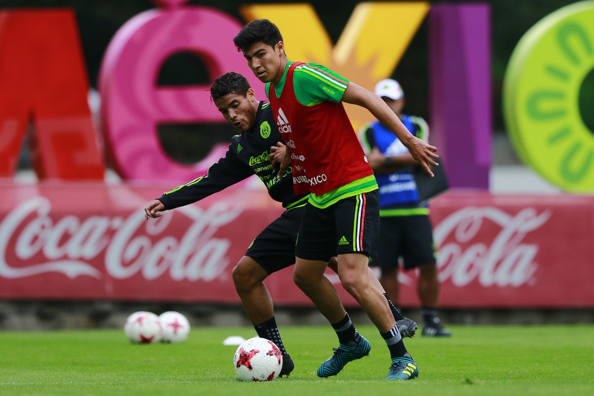 Jonathan  Dos Santos y Erick Gutiérrez (Imago7)