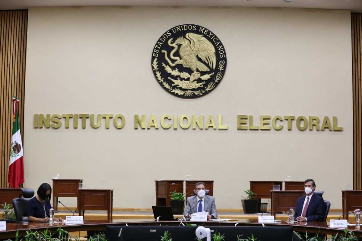 Conferencia de consejeros del INE. (Octavio Hoyos)