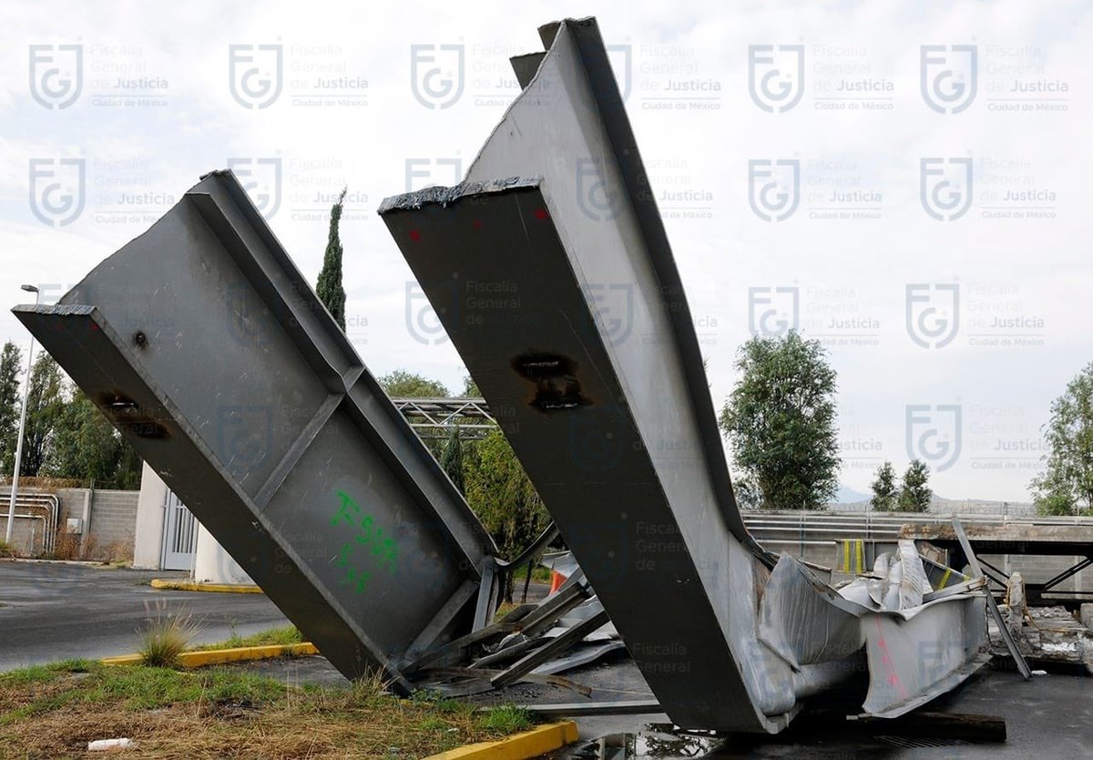 Estructuras retiradas en el tramo elevado de la L12 tras el desplome. (@FGJ_JusticiaL12)