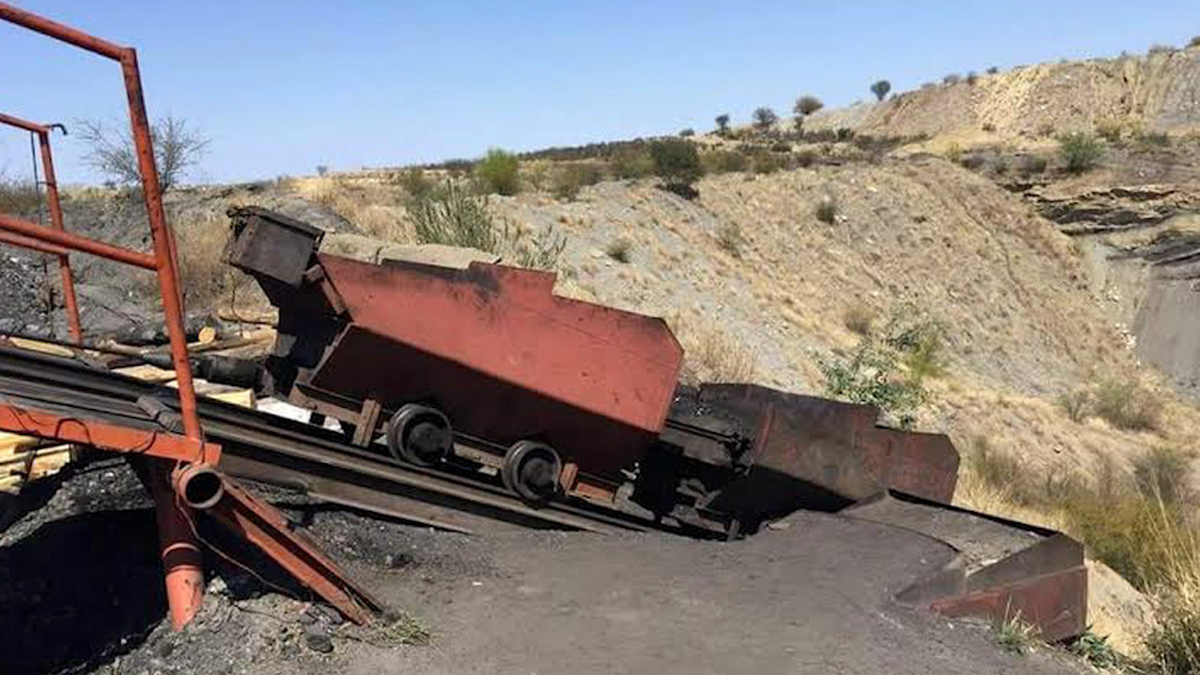 Coahuila. Colapsa mina; reportan al menos 7 mineros atrapados