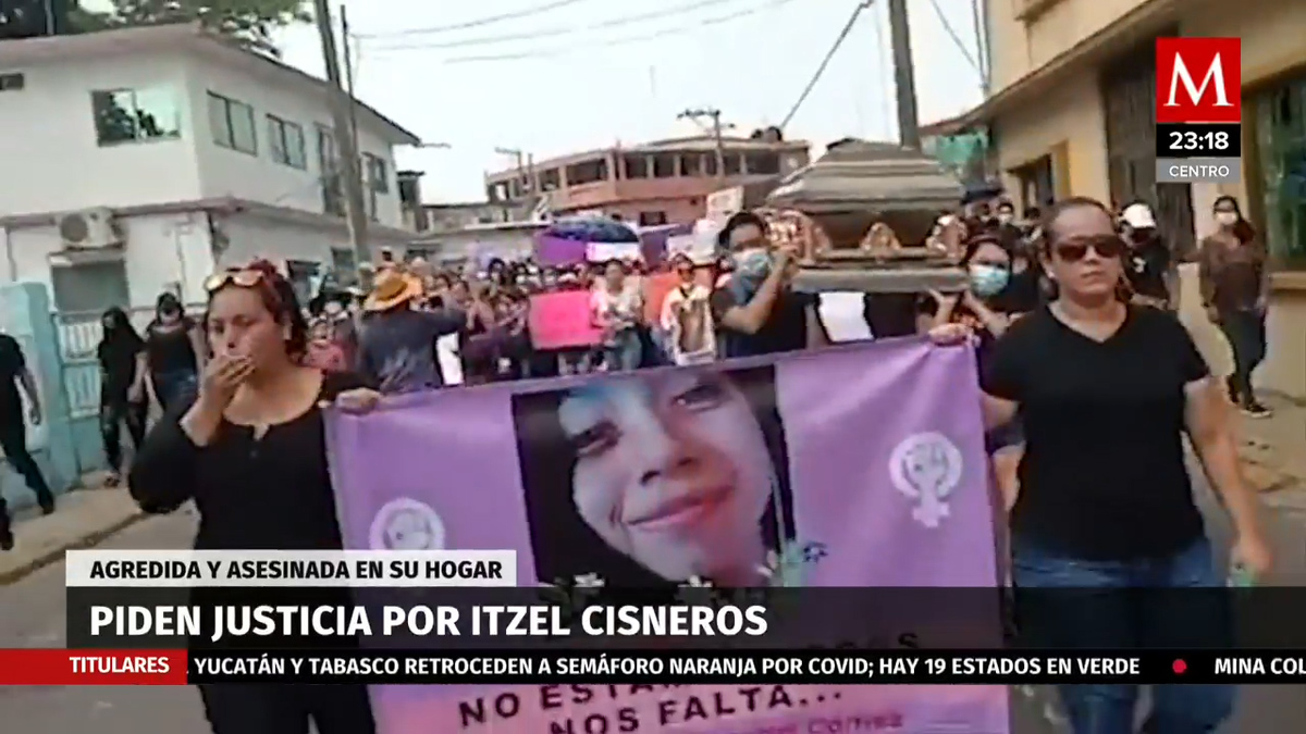 Marchan con féretro por menor asesinada en Veracruz