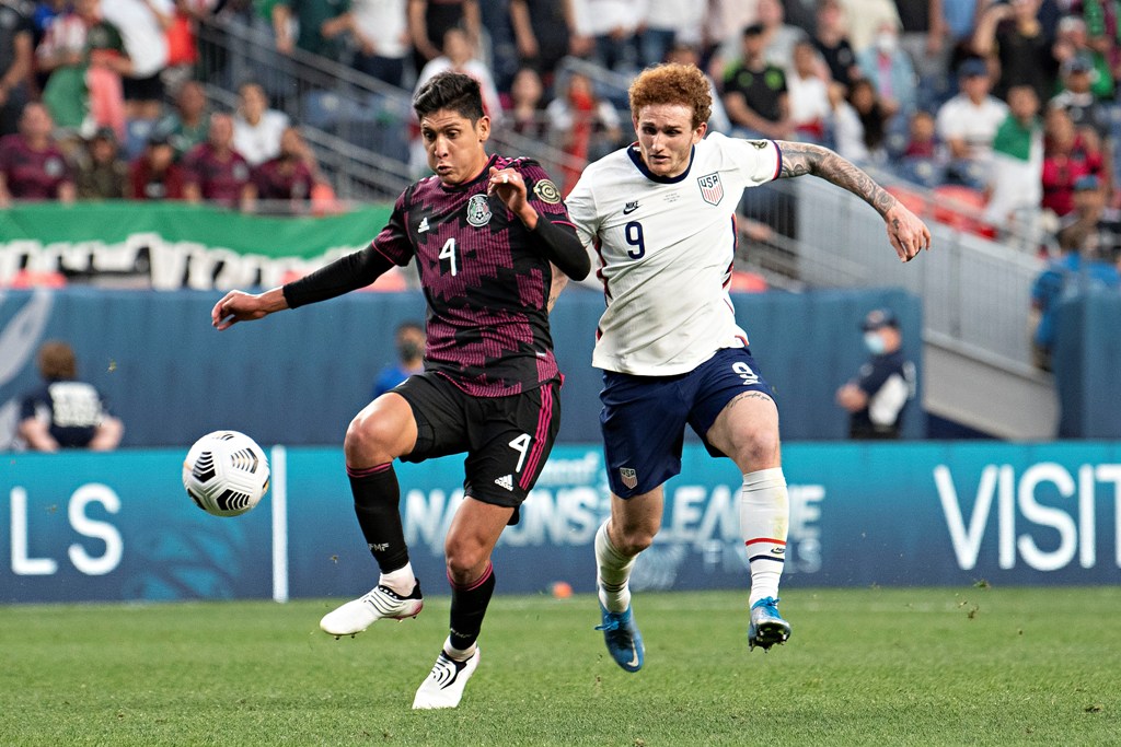 Edson Álvarez en el duelo ante EU (Imago7)