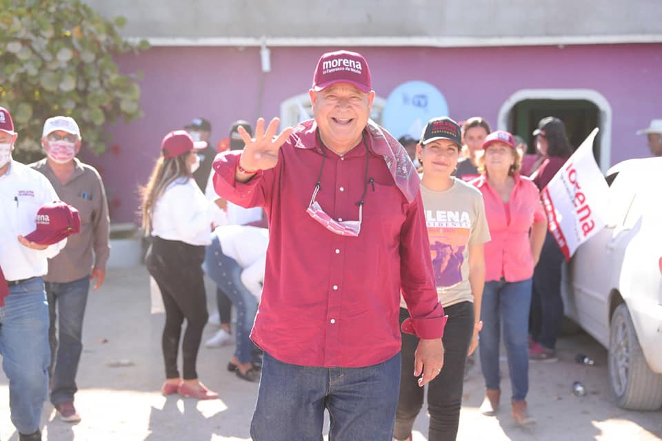 Víctor Castro Cosío, candidato de Morena y PT a la gubernatura de BCS. (Especial)
