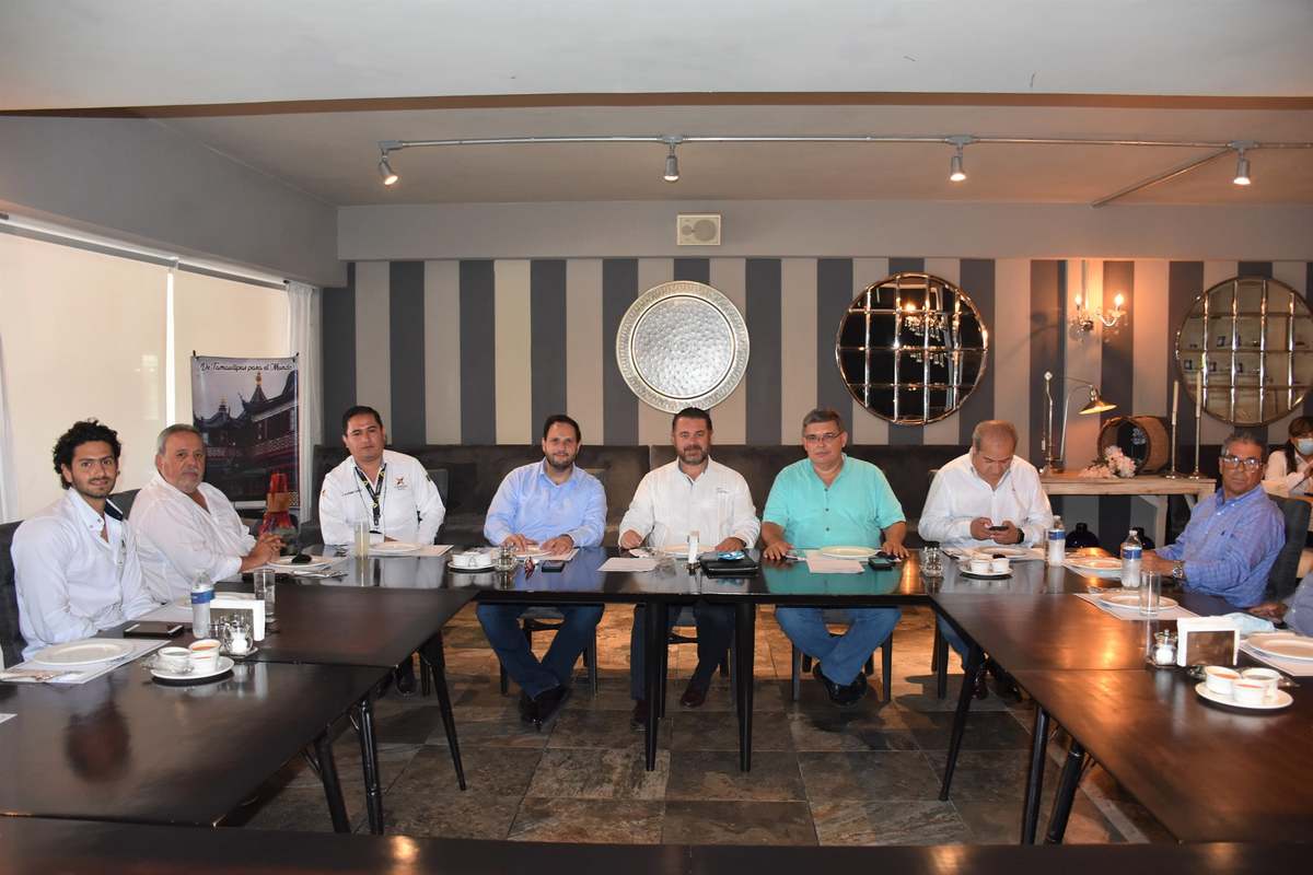 Canirac cuenta con sus directivos de visita en Tampico.