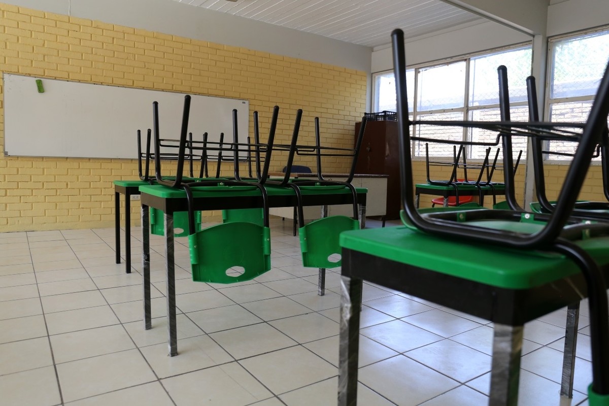 Algunas escuelas sufrieron de actos vandálicos antes del regreso a clases. (Mauricio Román)