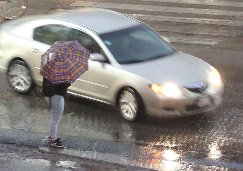 Lluvia en la Ciudad de México | Ariel Ojeda