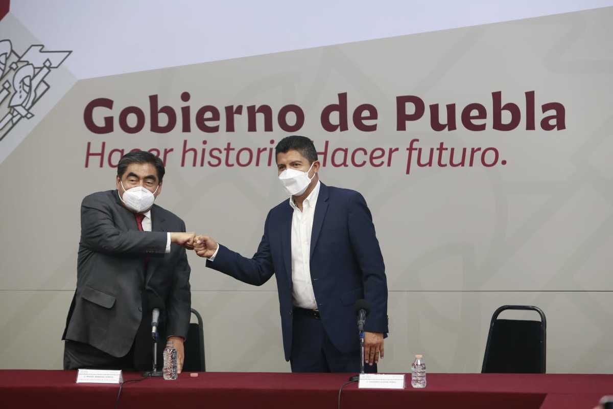 Miguel Barbosa Huerta y Eduardo Rivera Pérez. (Andrés Lobato)