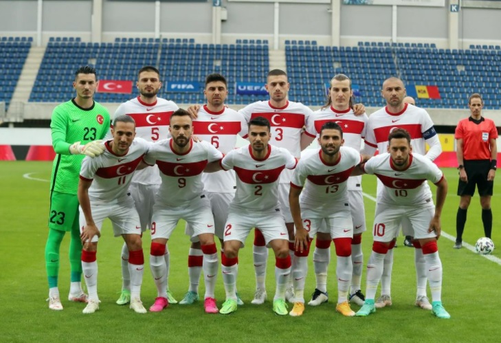 Selección de Turquía (Instagram: @millitakimlar)
