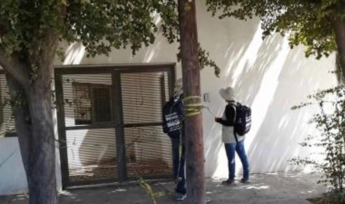 Los encuestadores del Inegi fueron captados frente a la casa de El Chapo Guzmán.