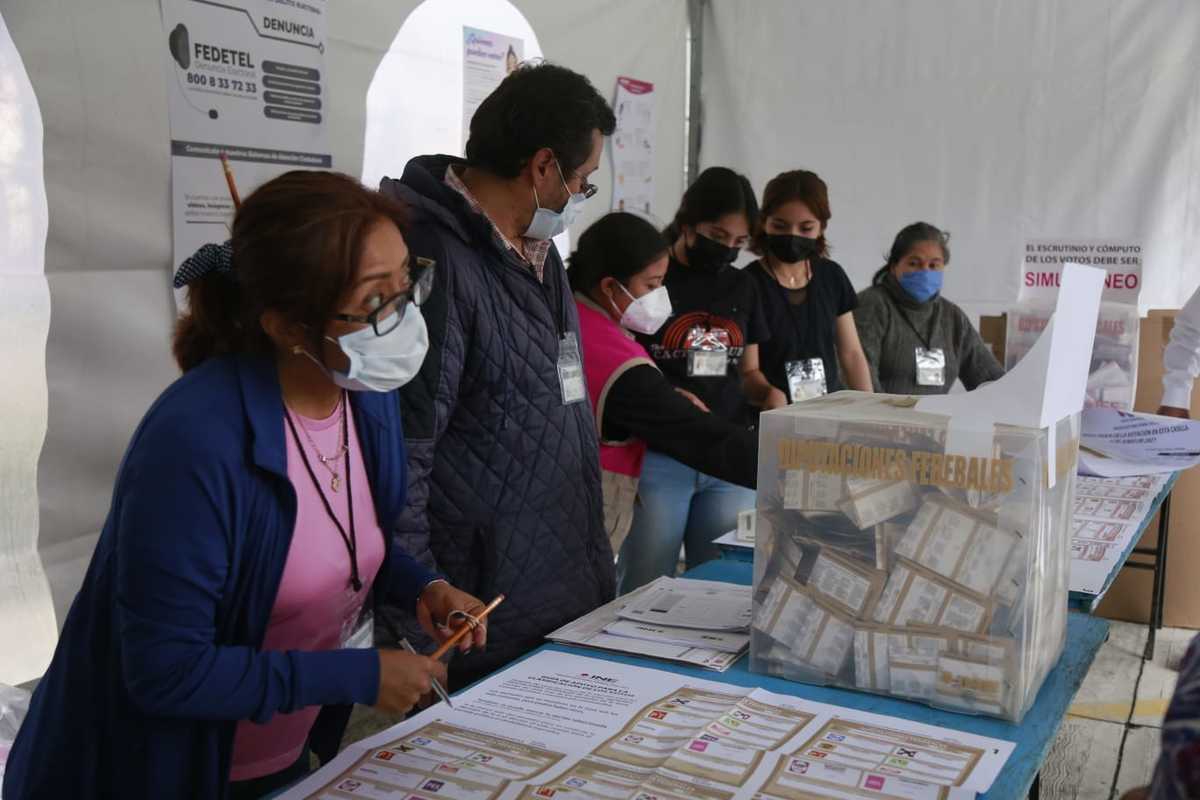 Urnas de diputaciones federales. (Andrés Lobato)