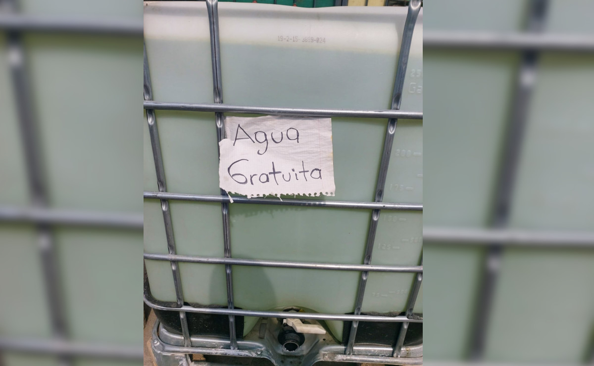 Vecinos de La Martinica deben pagar las pipas de agua (Rosario Álvarez)