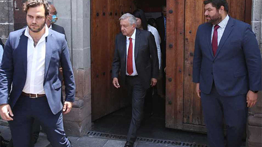 AMLO afirma que no hay confrontación con IP