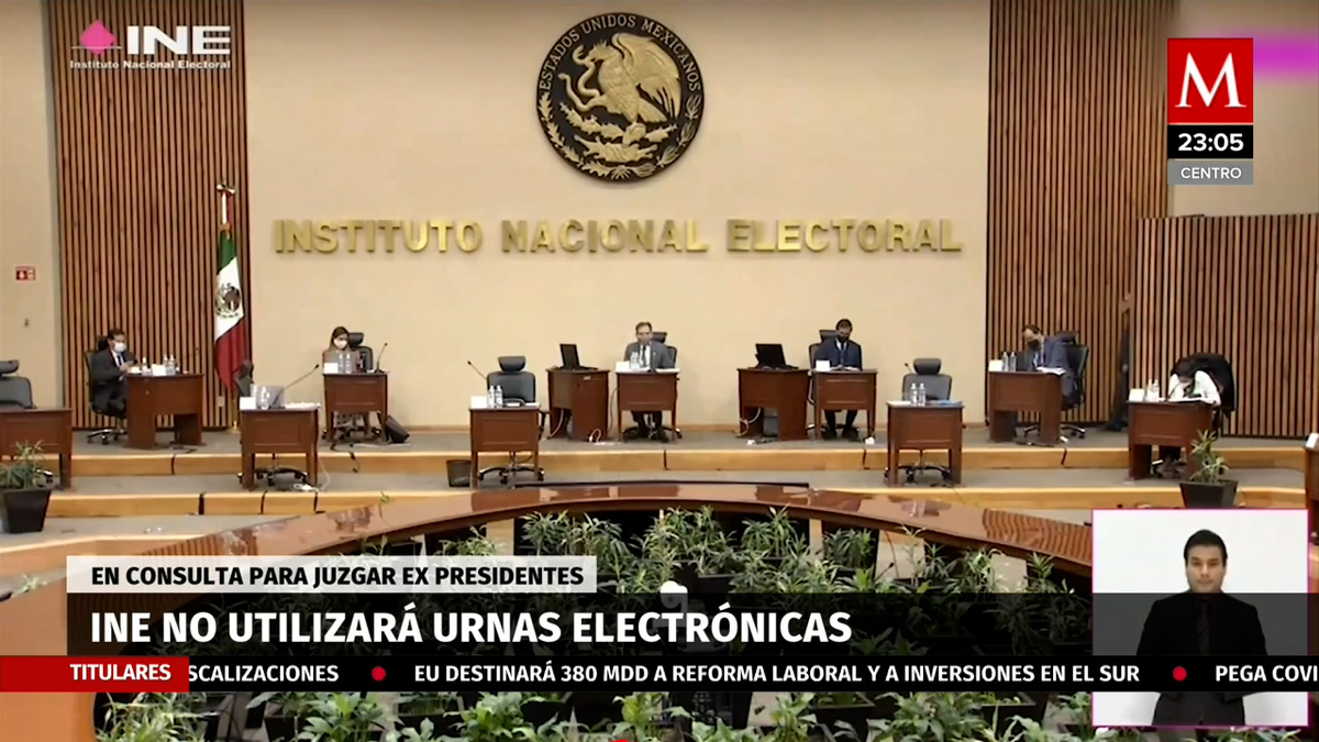 INE desecha propuesta de usar urnas electrónicas en consulta popular