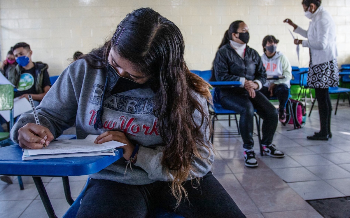 El regreso a clases presenciales se ha enfrentado al miedo de contagio en la comunidad. (Cuartoscuro)