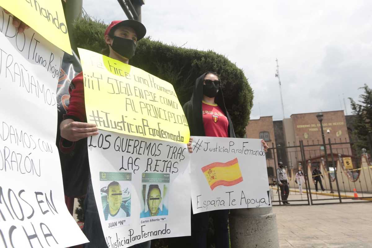 El crimen ocurrido a bordo de un autobús, en Paseo Tollocan, fue perpetrado por tres sujetos. | Tania Contreras