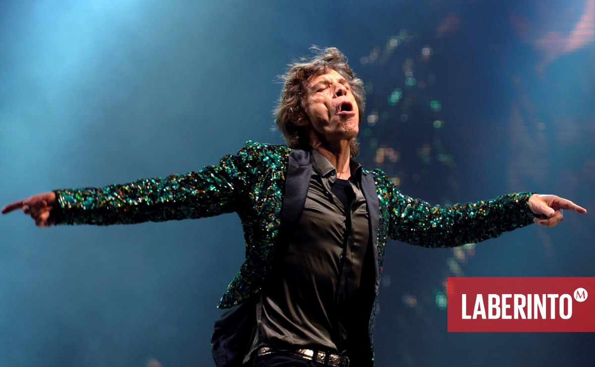 Mick Jagger en concierto con The Rolling Stones en Glastonbury en 2013, con vestuario de  L’Wren Scott. (Foto: Facundo Arrizabalaga | EFE)