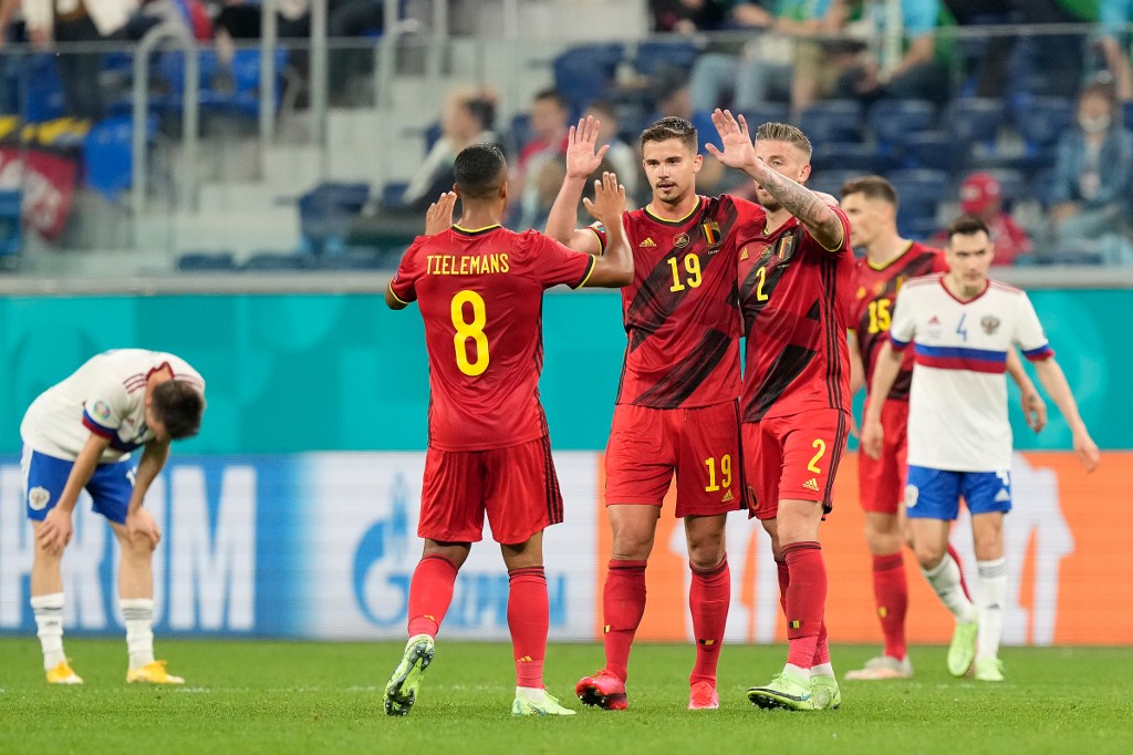 Bélgica goleó a Rusia en su debut en la Euro (AFP)
