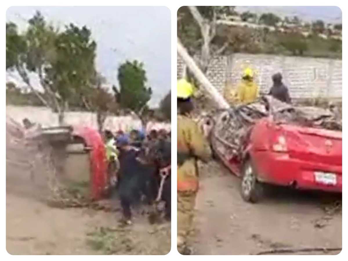 Choque de automóvil contra un poste en Tehuacán. (Especial)