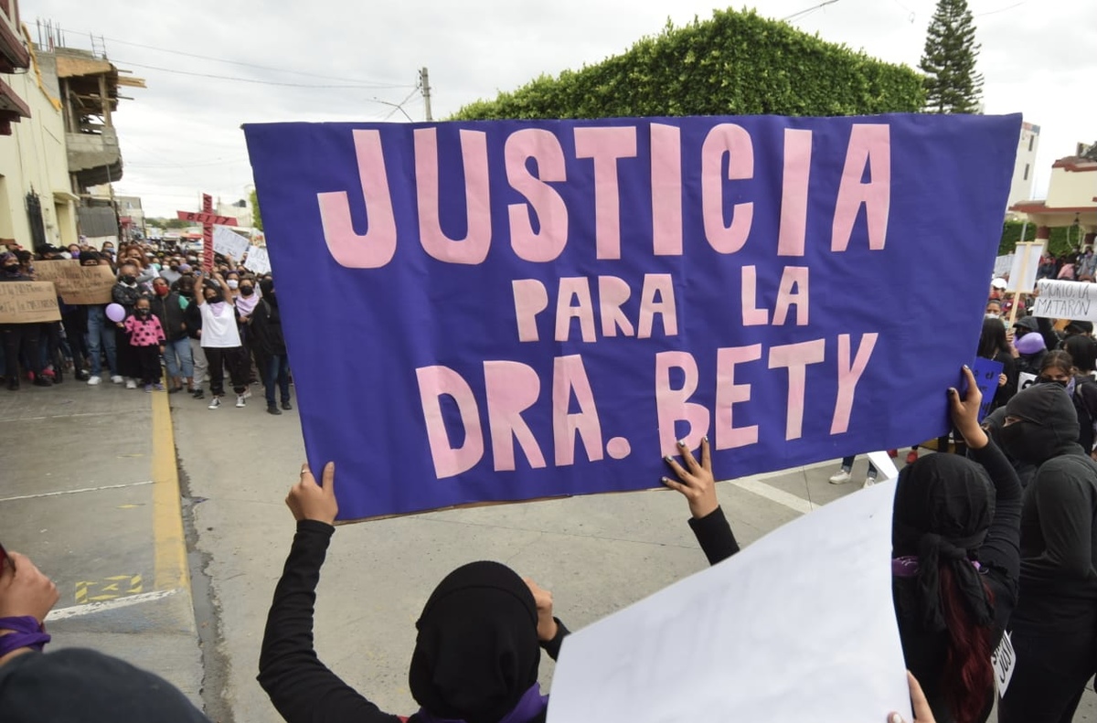 Marcha en Progreso de Obregón. (Francisco Villeda)