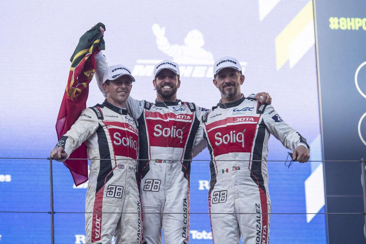 Roberto González gana las 8 Horas de Portimao en LMP2 (Twitter @RobGonzalezV)