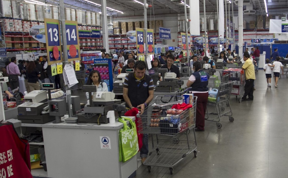 Akabani dijo que este lunes se reuniría con los representantes de Grupo Walmart a fin de conciliar. | Cuartoscuro