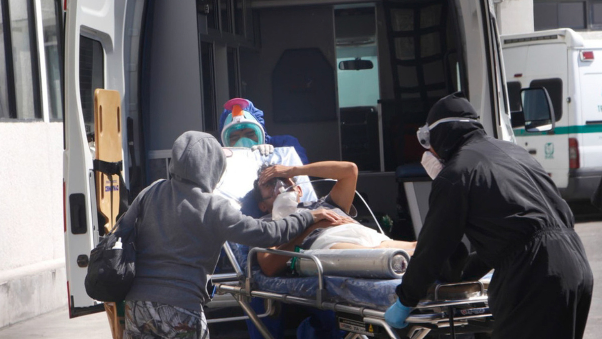 Analizan estabilidad en hospitalizaciones y contagios por covid-19 en CdMx