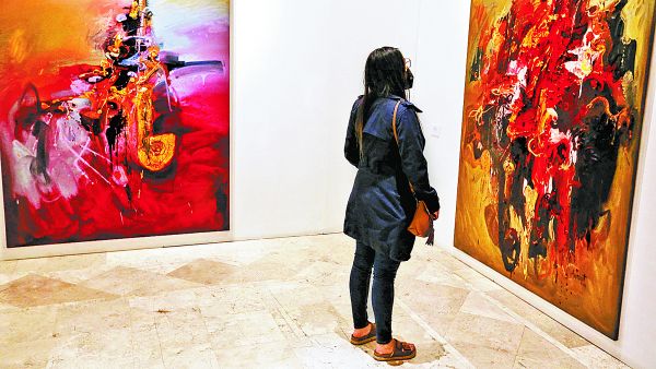La muestra, compartida con Eloy Tarcisio, se presenta en las galerías del Museo de Historia de Tlalpan y de Casa Frissac. Octavio Hoyos