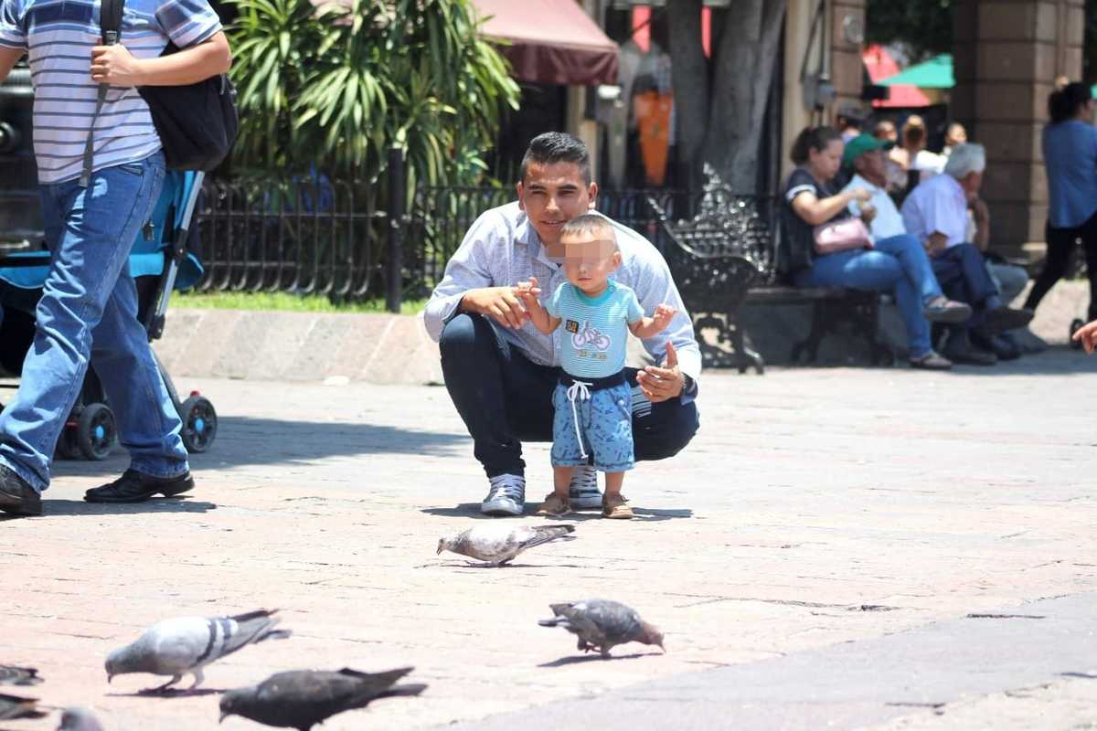 En León prevén derrama económica de 175 mdp por el Día del Padre. Foto: Dany Béjar.