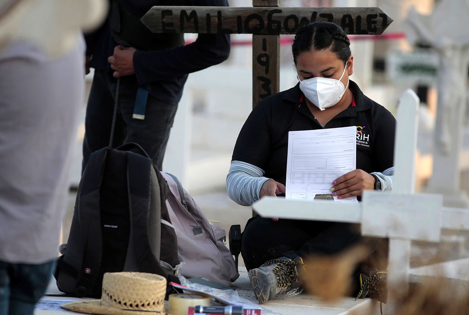 Las muestras se destinarán al Centro Regional de Identificación Humana. (Manuel Guadarrama)
