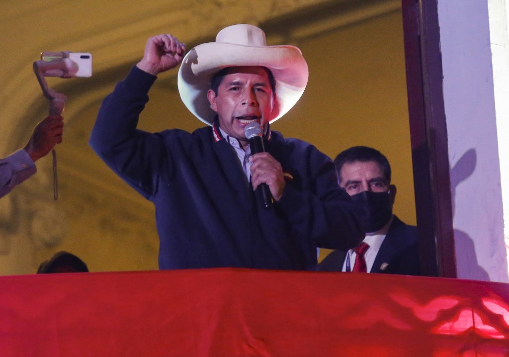 Pedro Castillo es el virtual ganador de las elecciones presidenciales de Perú. (AFP)