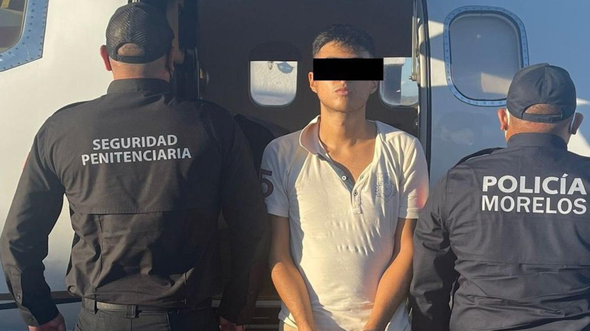 Trasladan a penal federal a hijo menor de 'El Carrete', líder del cártel de Los Rojos