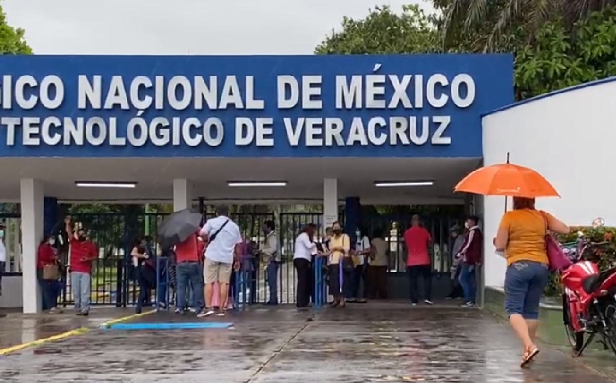 Vacunación anticovid a adultos en Veracruz