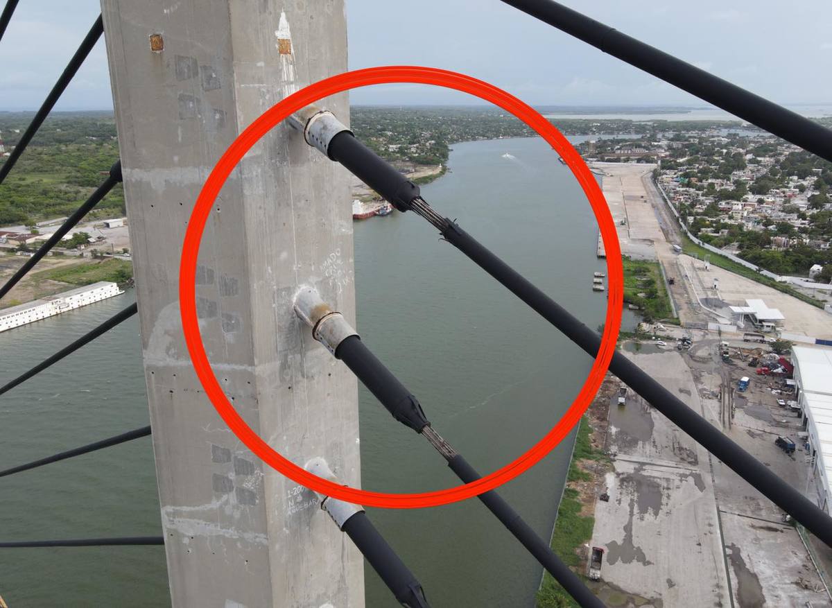 Daños en el puente Tampico, Tamaulipas (Facebook)