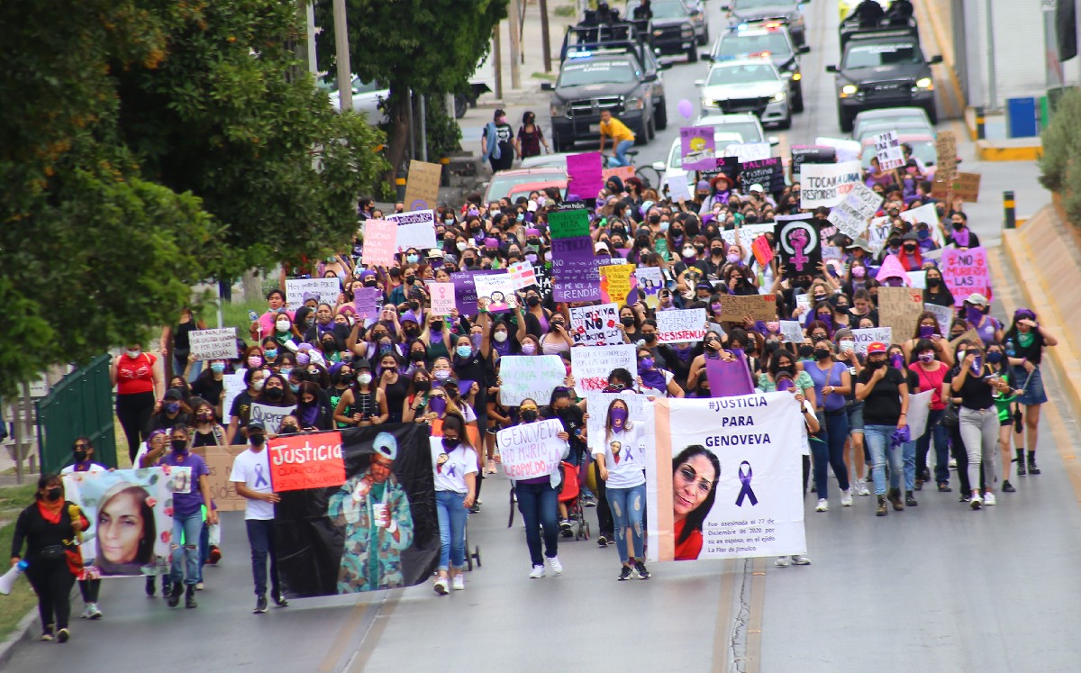 La convocatoria lanzada apenas unos días atrás para que mujeres se sumaran. (Martín Piña)