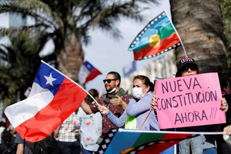 El 18 de octubre de 2019 inició el estallido social en Chile que generó un plebiscito donde se aprobó el cambio de Constitución Política. | Reuters