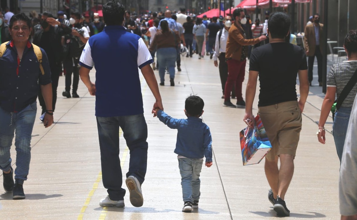 Por el Día del Padre, se espera una contribución a la economía nacional de 17 mil 500 millones de pesos. | Javier Ríos