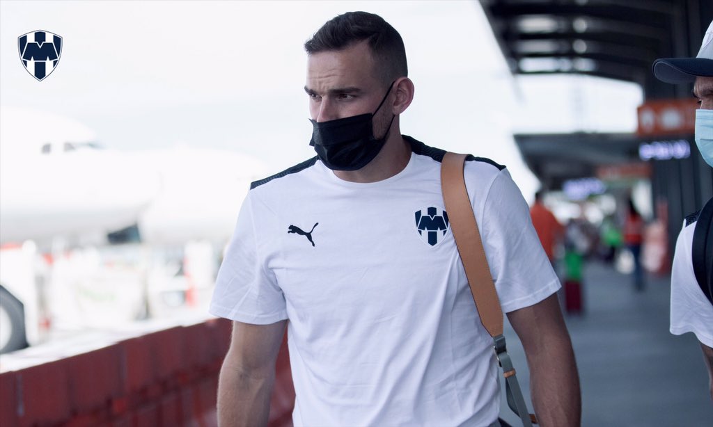 Vincent Janssen sufre lesión muscular en pretemporada de Rayados (twitter @Rayados)