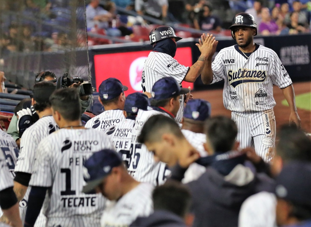 Generales de Durango se imponen a Sultanes de Monterrey (Raúl Palacios)