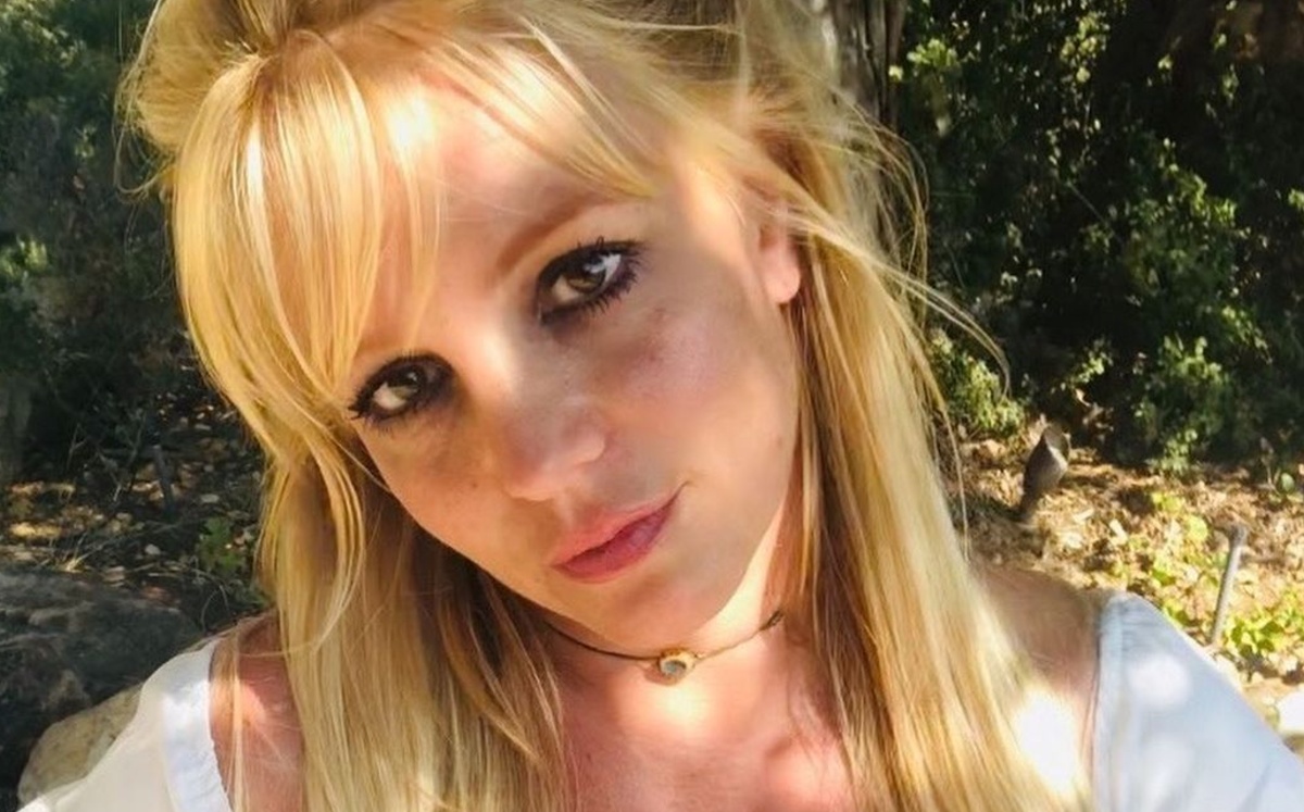 Britney Spears y su novio llegaron a Hawái en un jet privado (Instagram).
