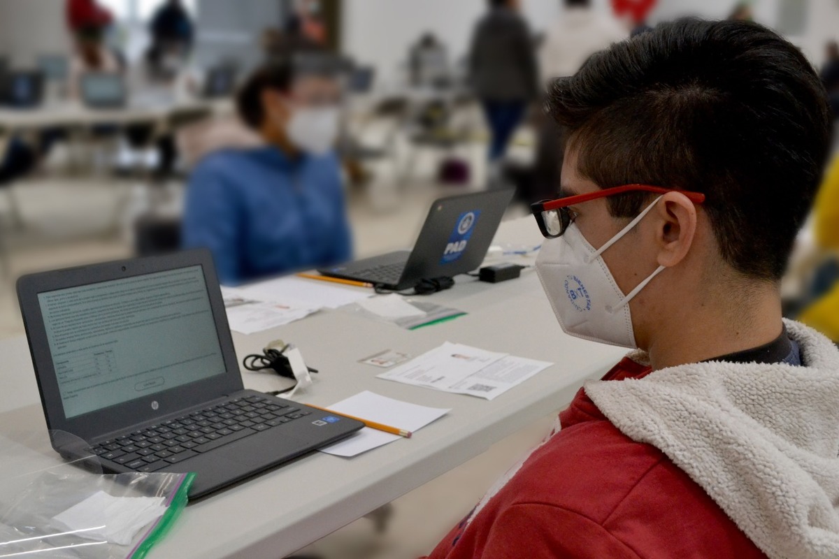 Aplicación de Prueba de Admisión BUAP a aspirantes a nivel medio superior. (Jaime Zambrano)