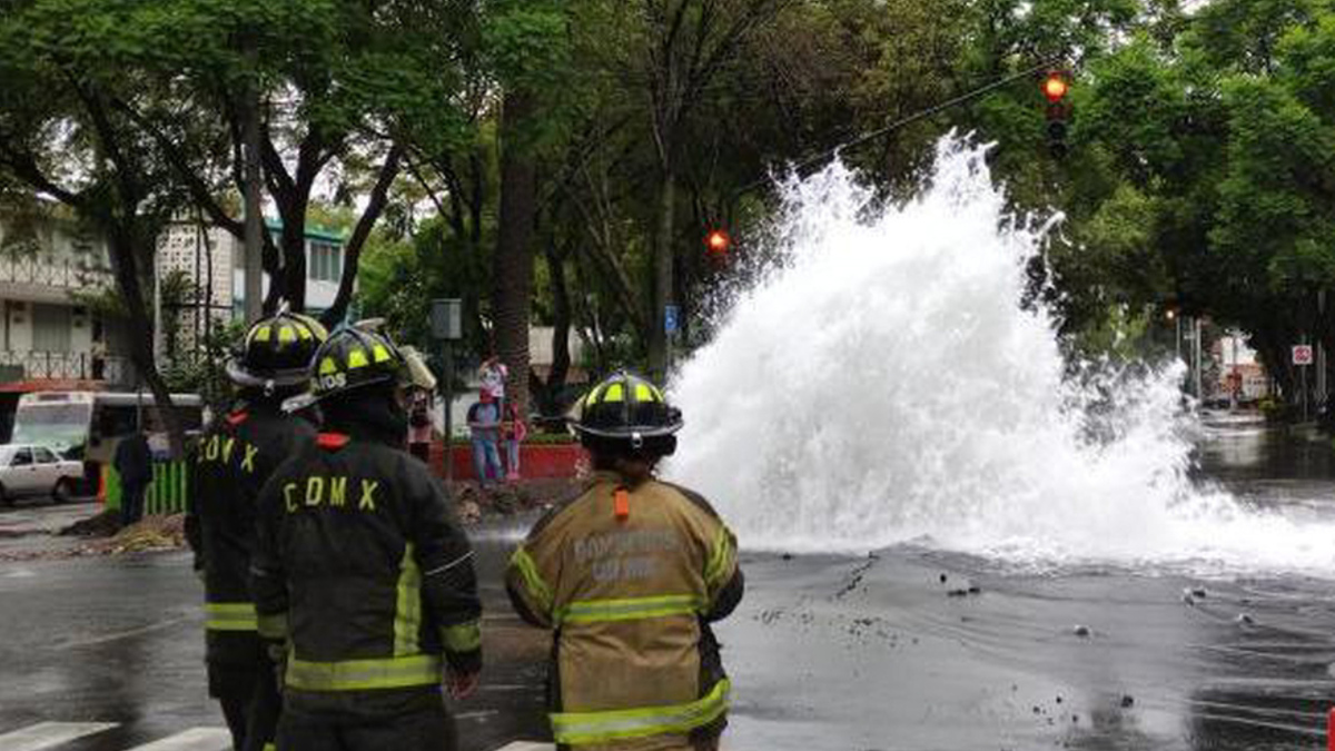 En CdMx, se registra mega fuga de agua en alcaldía Coyoacán