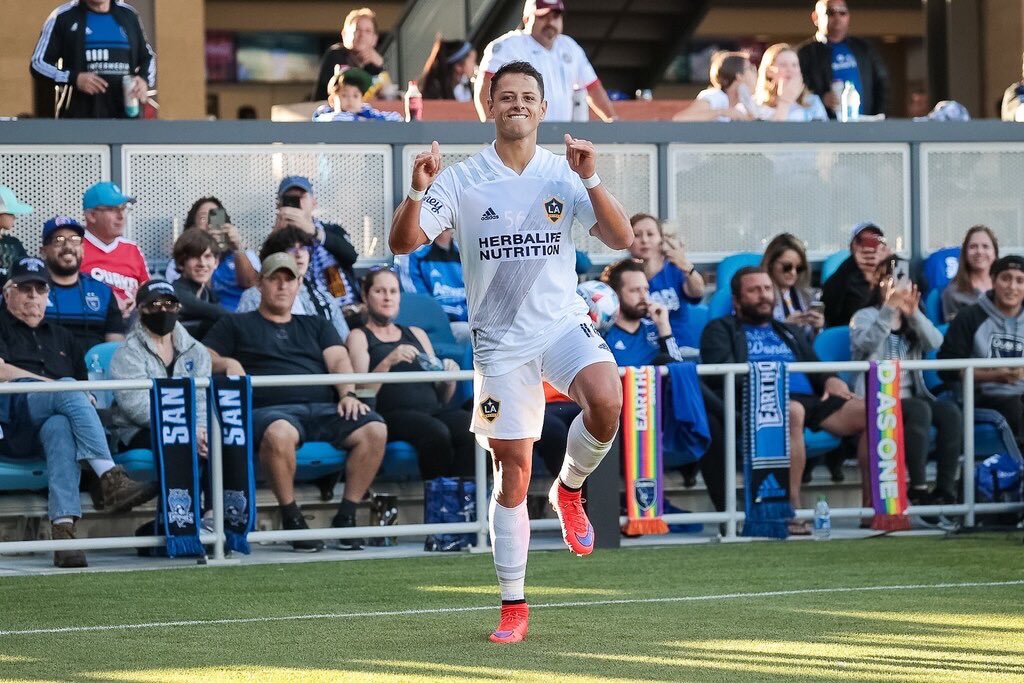 Javier Hernández (Twitter: @LAGalaxy)