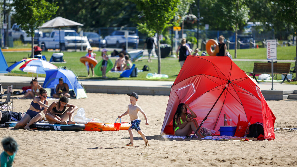 Las altas temperaturas han dejado cifras récord en los termómetros de Canadá. (AP)