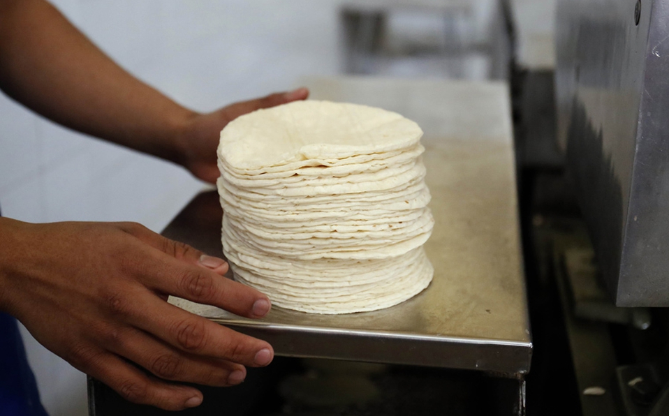 roductores de tortilla y maíz en La Laguna incrementaron el costo. (Rolando Riestra)