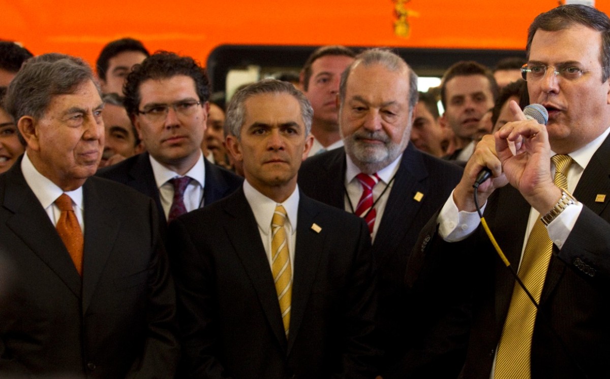Slim se dijo convencido que la obra de la Línea 12 a cargo de su empresa no tuvo ningún problema de origen | Octavio Hoyos/Archivo