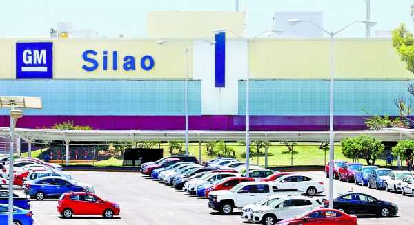 Las autoridades quieren evitar irregularidades laborales como las de la planta automotriz. Luis Ramírez EFE