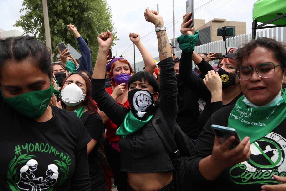 Celebración de Marea Verde tras la despenalización del aborto en Hidalgo. (Jorge Sánchez)