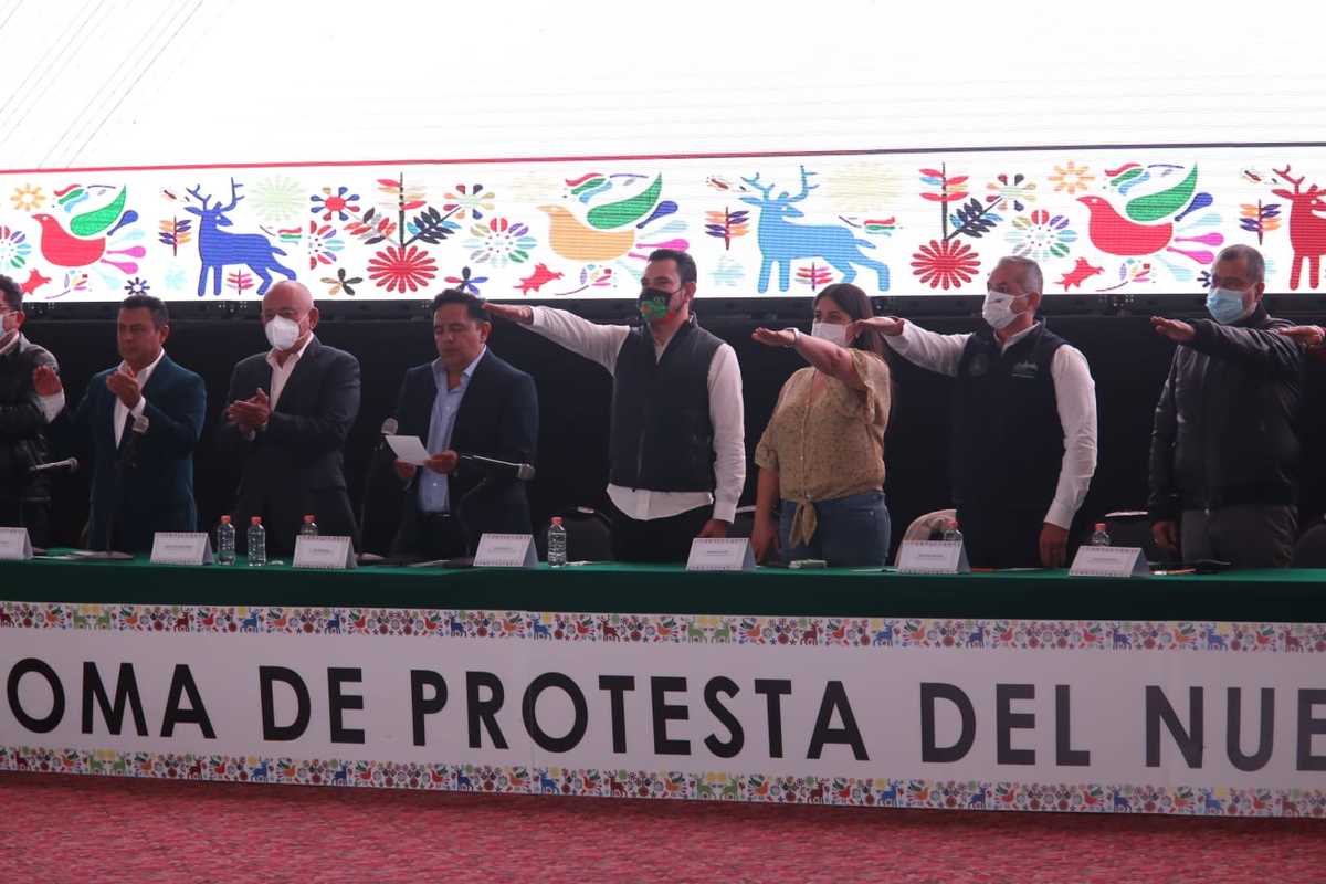Cambio de mesa directiva y toma de protesta del nuevo Consejo 2021-2024 de la Asociación de Municipios del Estado de Hidalgo. (Jorge Sánchez)