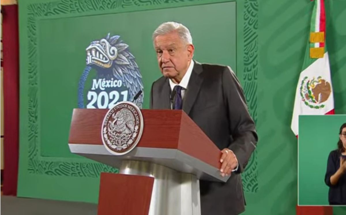 Andrés Manuel López Obrador durante su conferencia matutina en Palacio Nacional. Foto: (ESPECIAL)